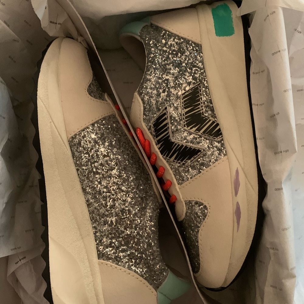 Dolce Vita Sneakers
